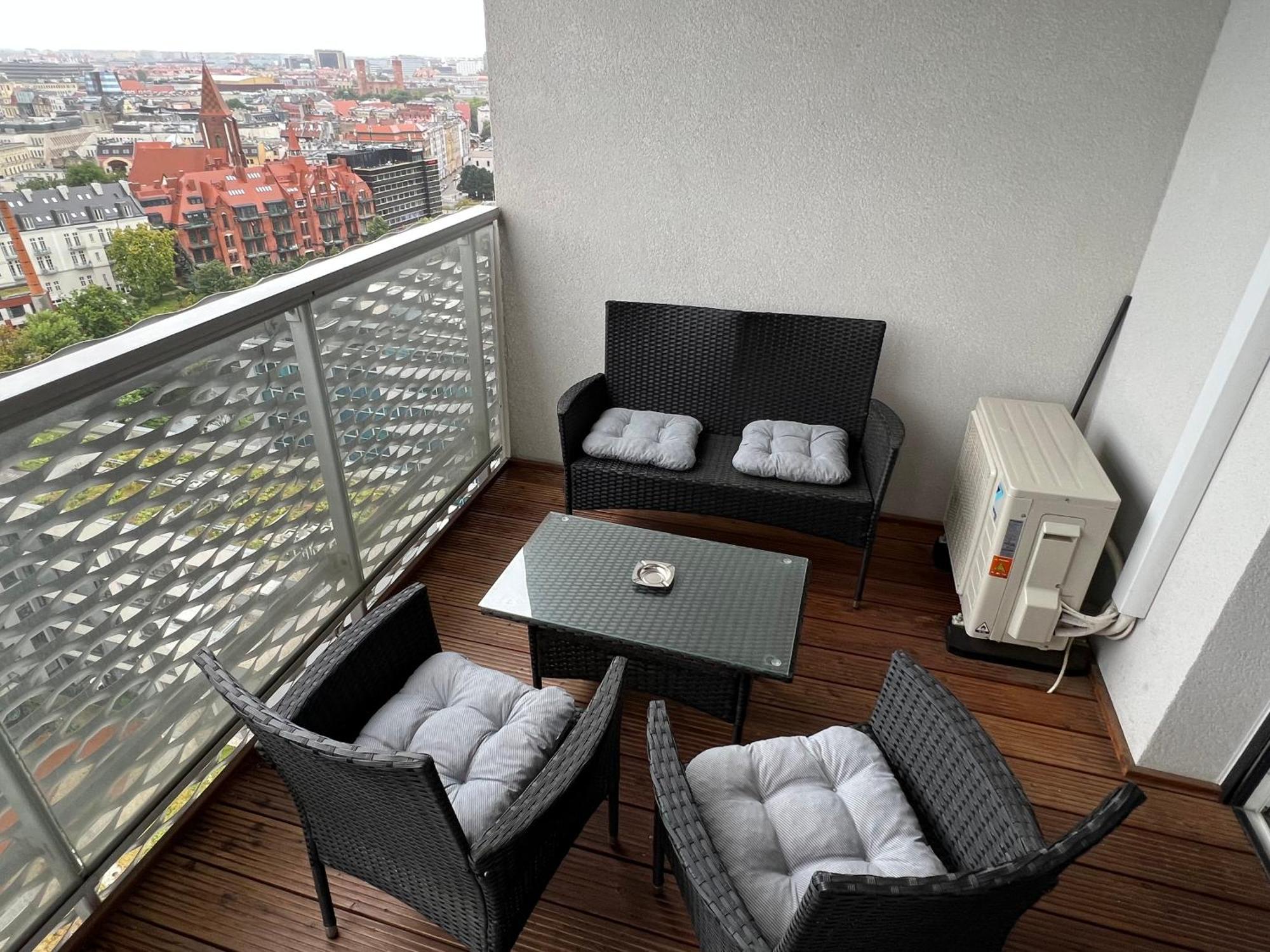 I&M Apartments Sikorskiego Breslau Zimmer foto